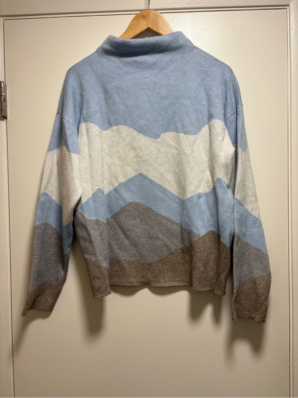Rachel Zoe Men's Mountain-Stripe Crewneck Sweater in Blue, White & Brown